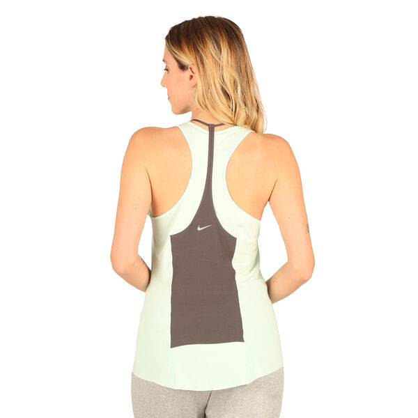 Musculosa Nike Dri-Fit Luxe