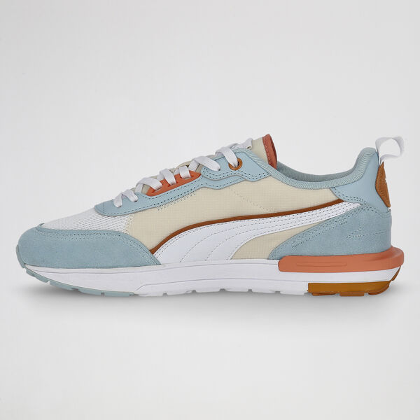 Zapatillas Puma R22