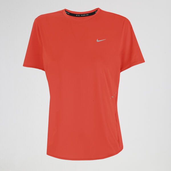 Remera Running Nike Swift para Mujer