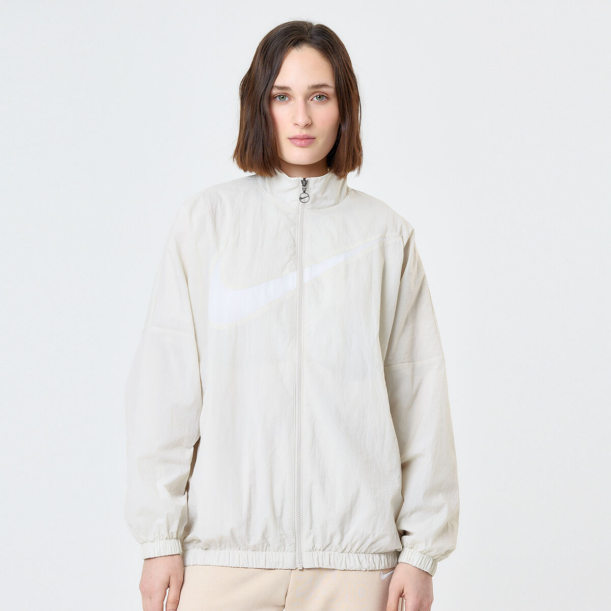 Campera Nike Sportswear Essential para Mujer