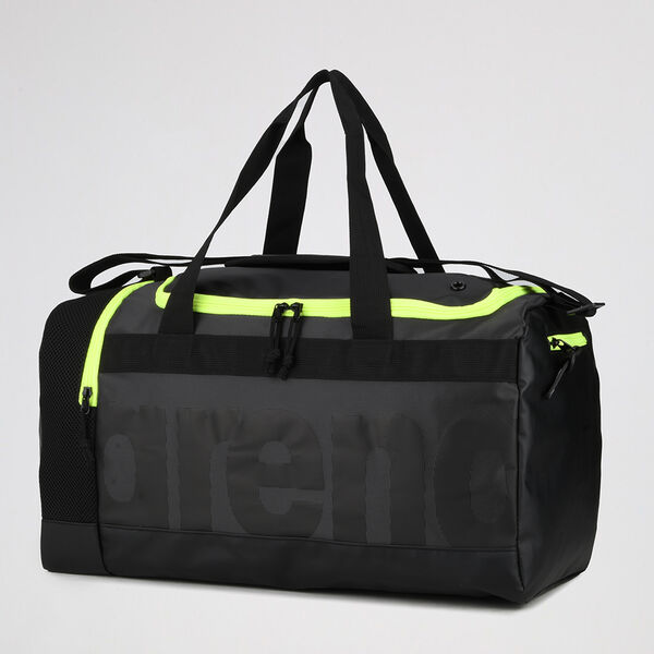 Bolso Arena Spiky con correa ajustable