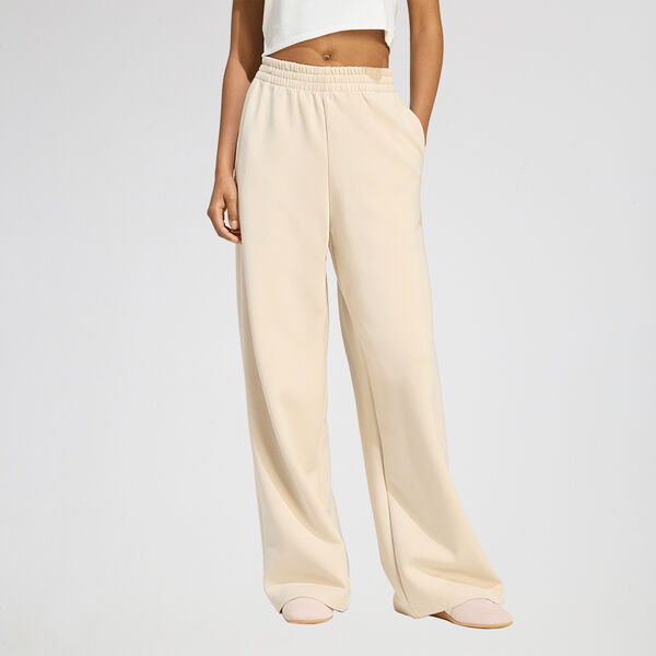 Pantal&oacute;n adidas Soft Lux de pierna recta Mujer