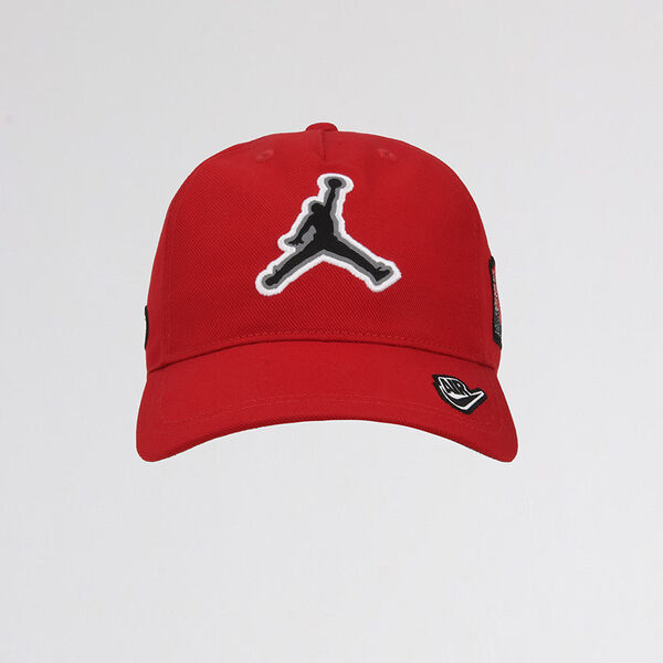 Gorra Jordan Curve Brim Niño