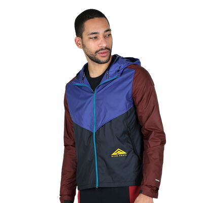 Campera Nike Windrunner