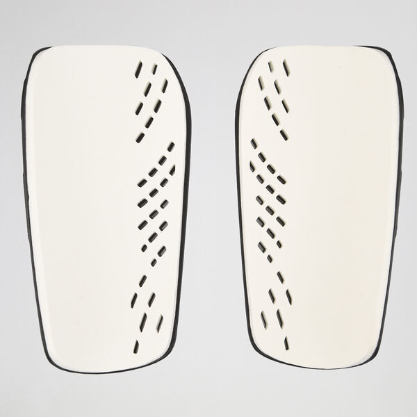 Canilleras F&uacute;tbol adidas Tiro Club