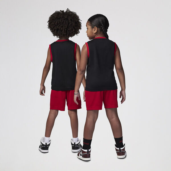 Conjunto Jordan 23 Infantil