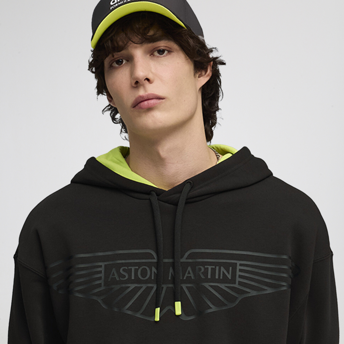 Buzo Puma Aston Martin Aramco Graphic F1 Hombre,  image number null