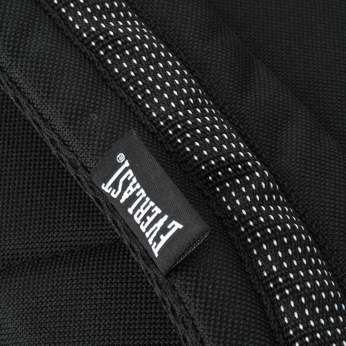 Mochila Everlast 18 Pulgadas Poli&eacute;ster con tiras regulables,  image number null