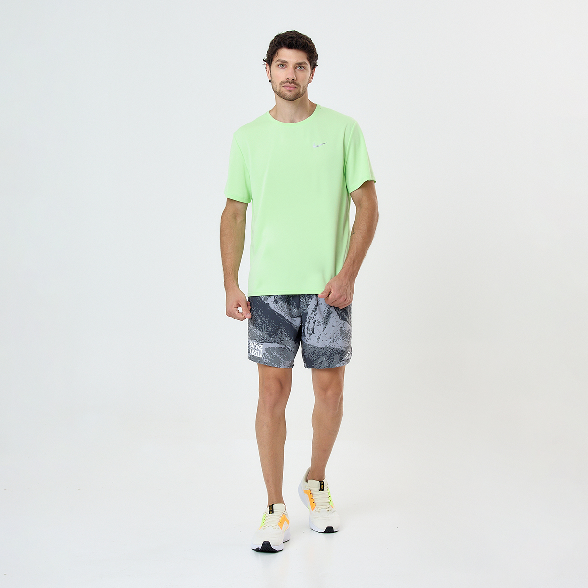 Short Running Nike Trail Stride Hombre,  image number null