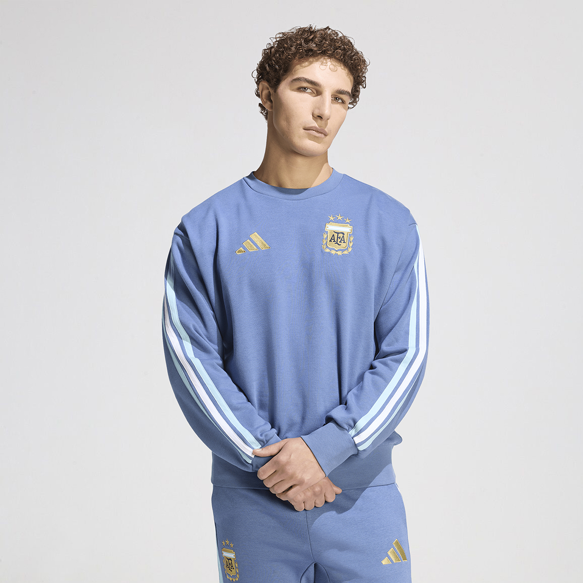 Buzo cuello redondo Argentina adidas 2026 Hombre,  image number null