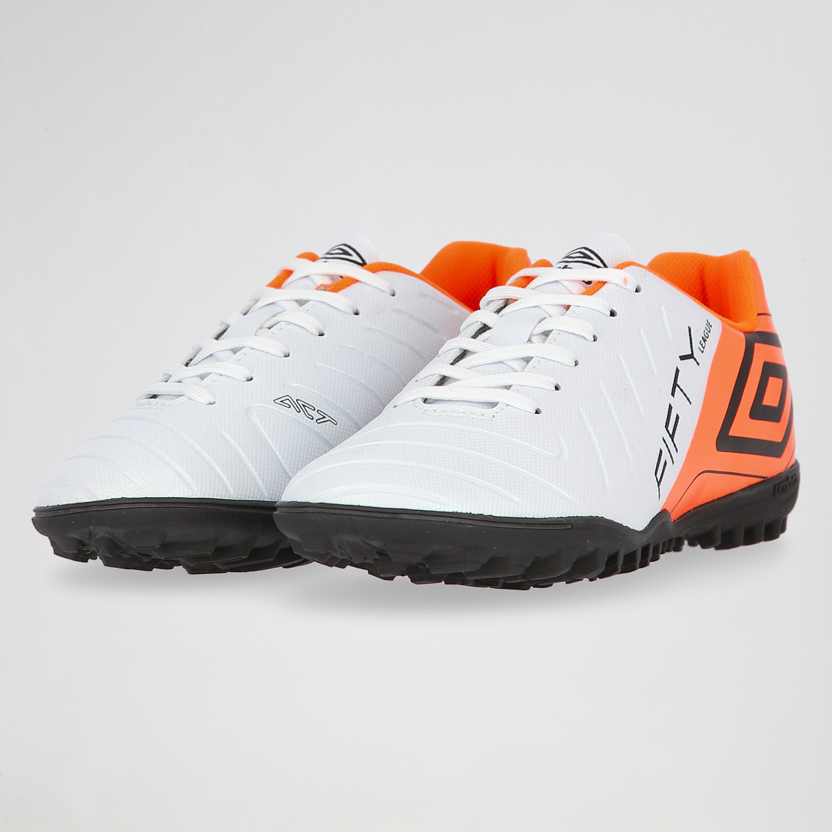Botines Umbro Fifty VI Turf Hombre,  image number null