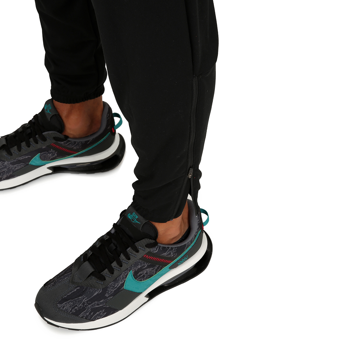 Pantalón Nike Dri-Fit Challenger,  image number null