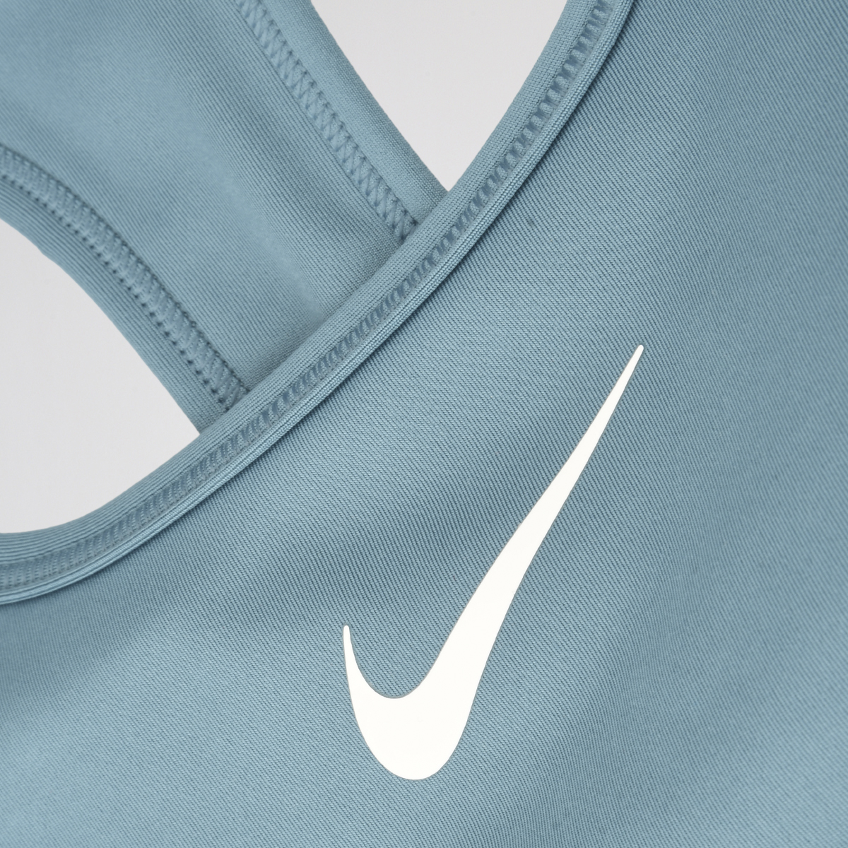 Top Nike Swoosh Medium Support Mujer,  image number null