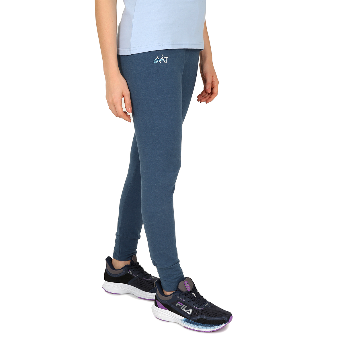 Tenis fila con new arrivals pantalon