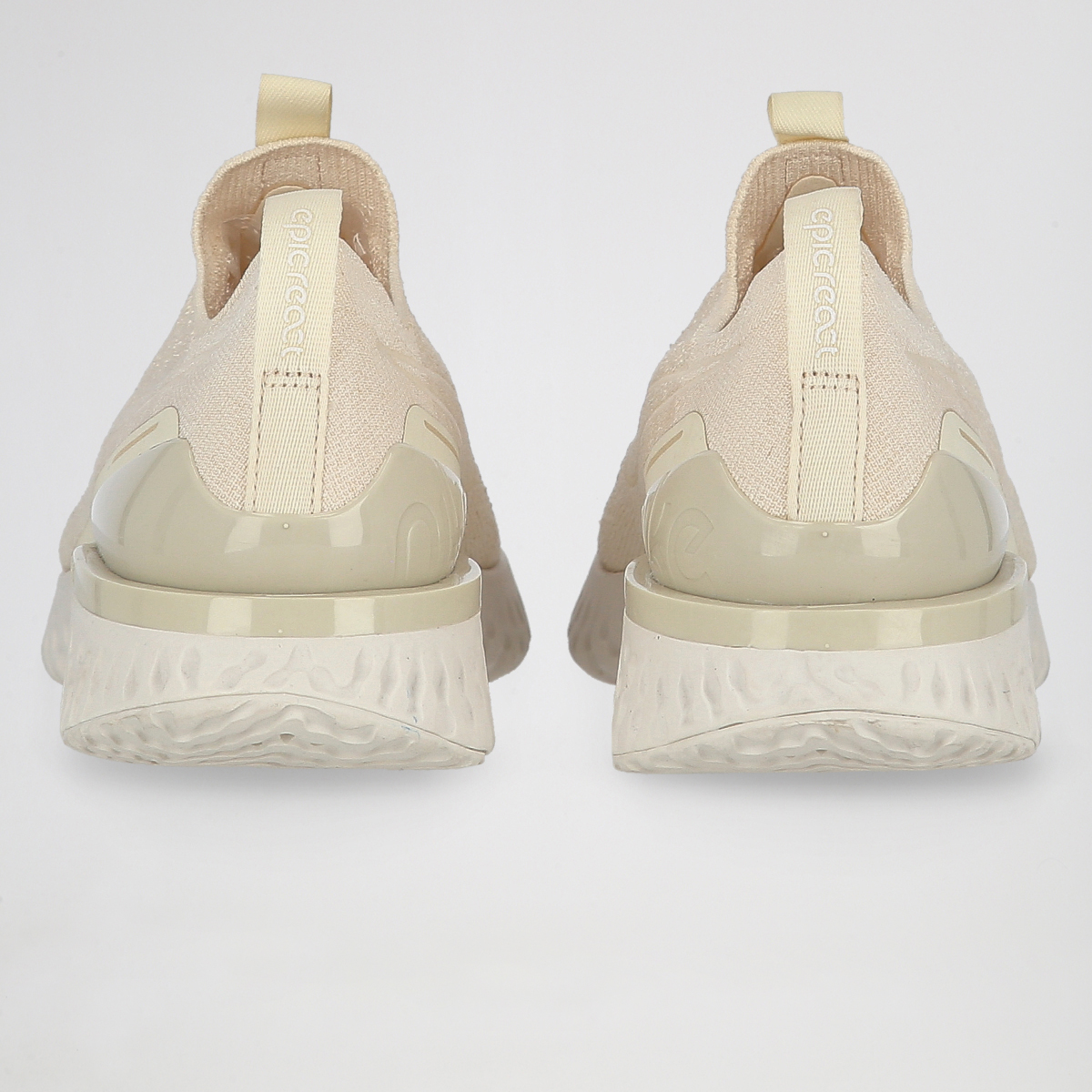 Zapatillas Nike Epic Phantom React Flyknit Icon Mujer,  image number null