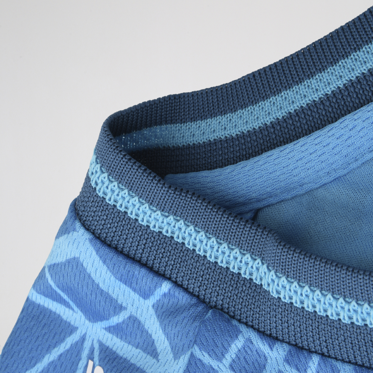 Camiseta Atl&eacute;tico Tucuman Kappa Kombat Regular Alternativa 2 Hombre,  image number null