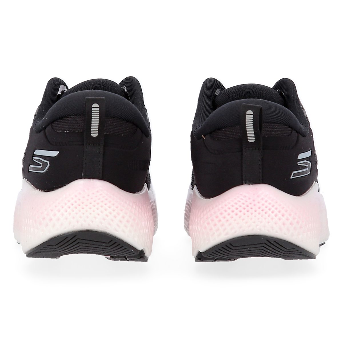 Go run max road 3 new arrivals