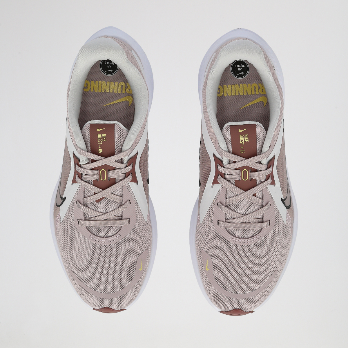 Zapatillas Running Nike Quest 5 Mujer,  image number null