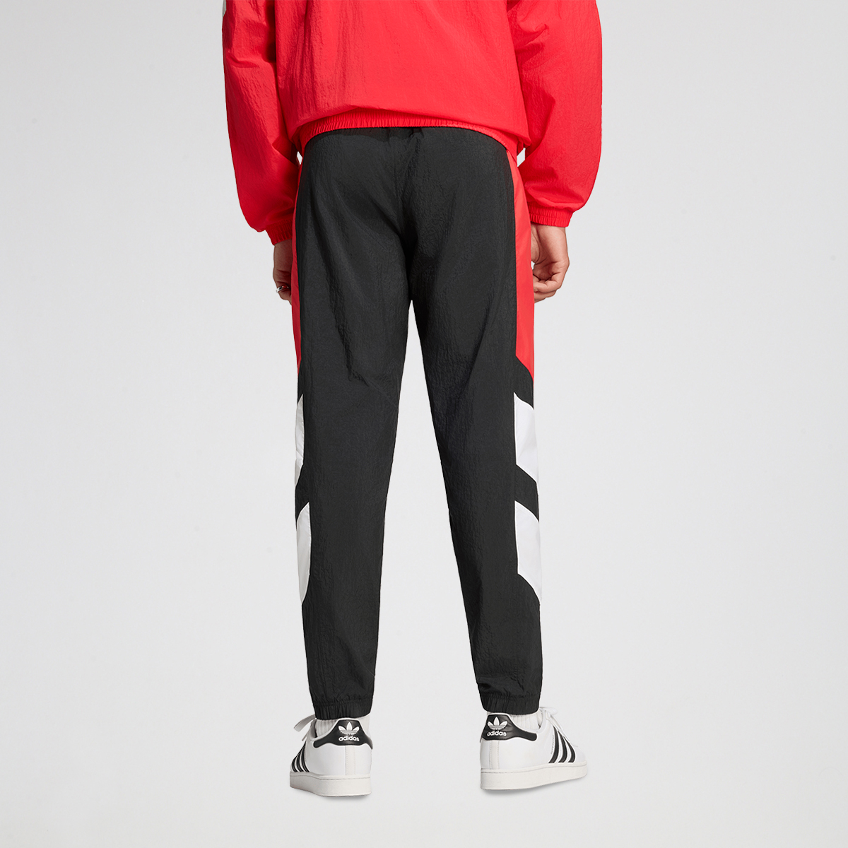 Pantal&oacute;n River Plate adidas EQT Hombre,  image number null