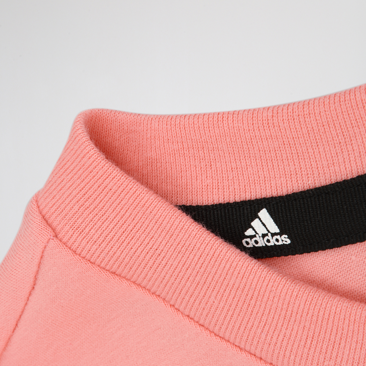 Remera adidas Future Icons Badge of Sport T-Shirt II Hombre,  image number null