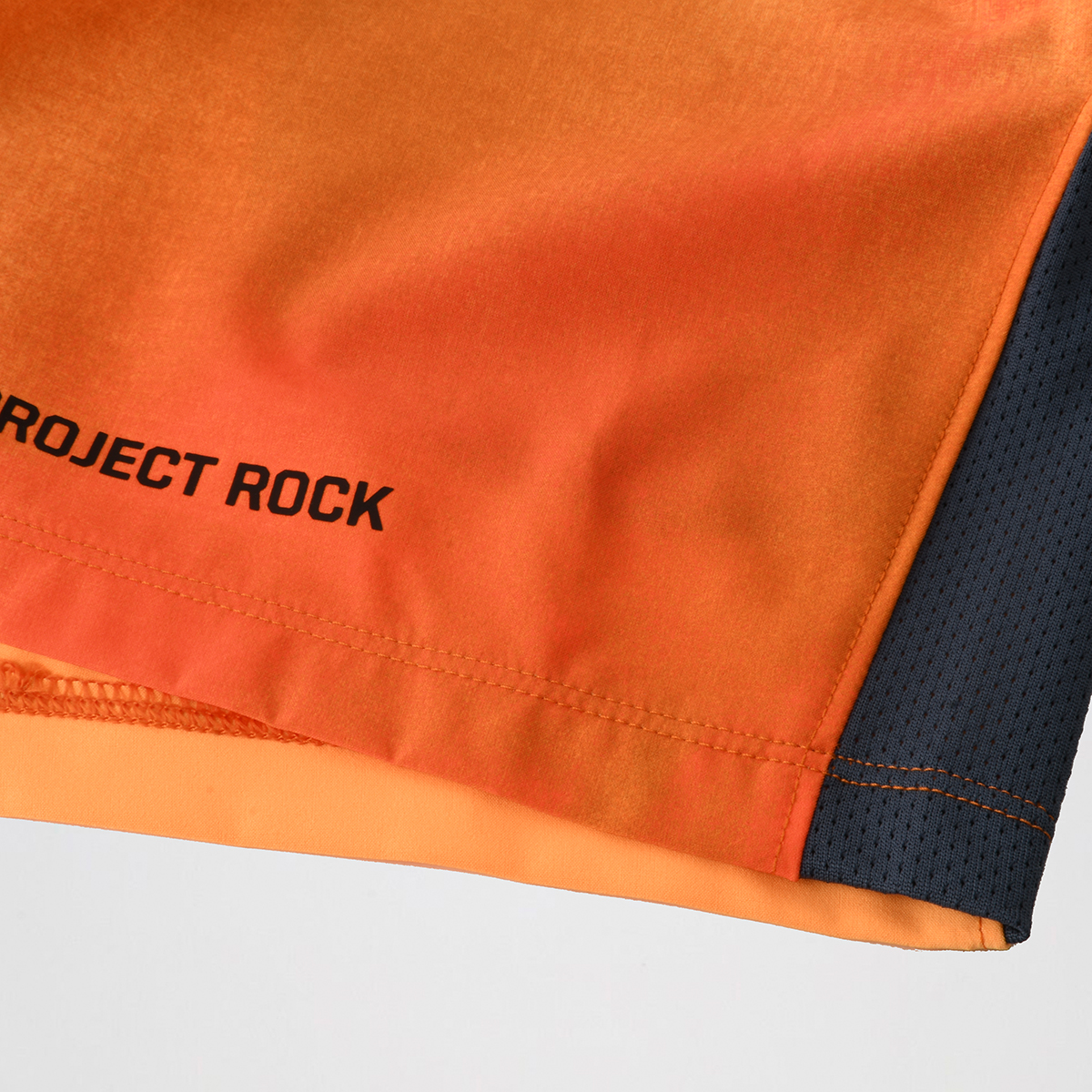 Short Under Armour Project Rock Ultimate con 13 cm Hombre,  image number null