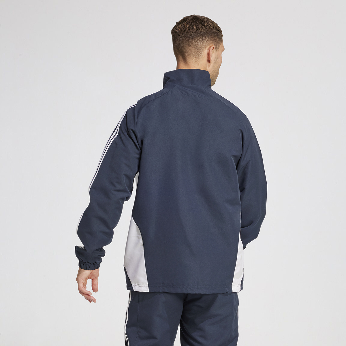 Campera Real Madrid adidas Ubp 2025 de Hombre,  image number null