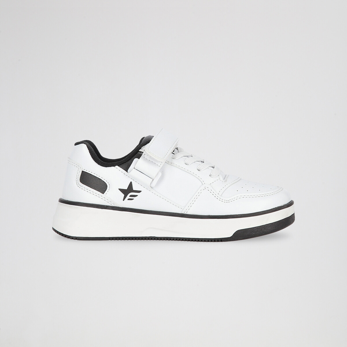 Zapatillas Footy Kicks Odaiba Infantil con velcro,  image number null