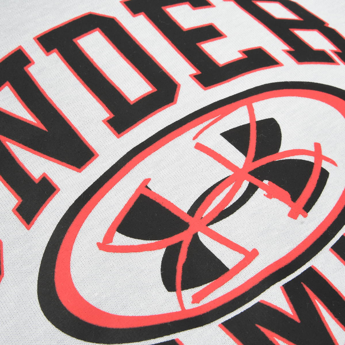 Remera Urbana Under Armour Basketball Lock Up Niño,  image number null