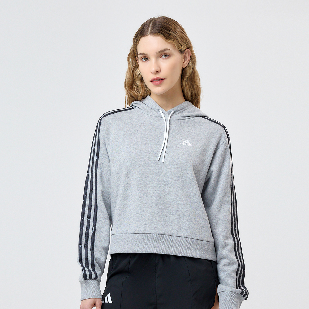 Buzo adidas Essentials 3 Tiras Mujer,  image number null