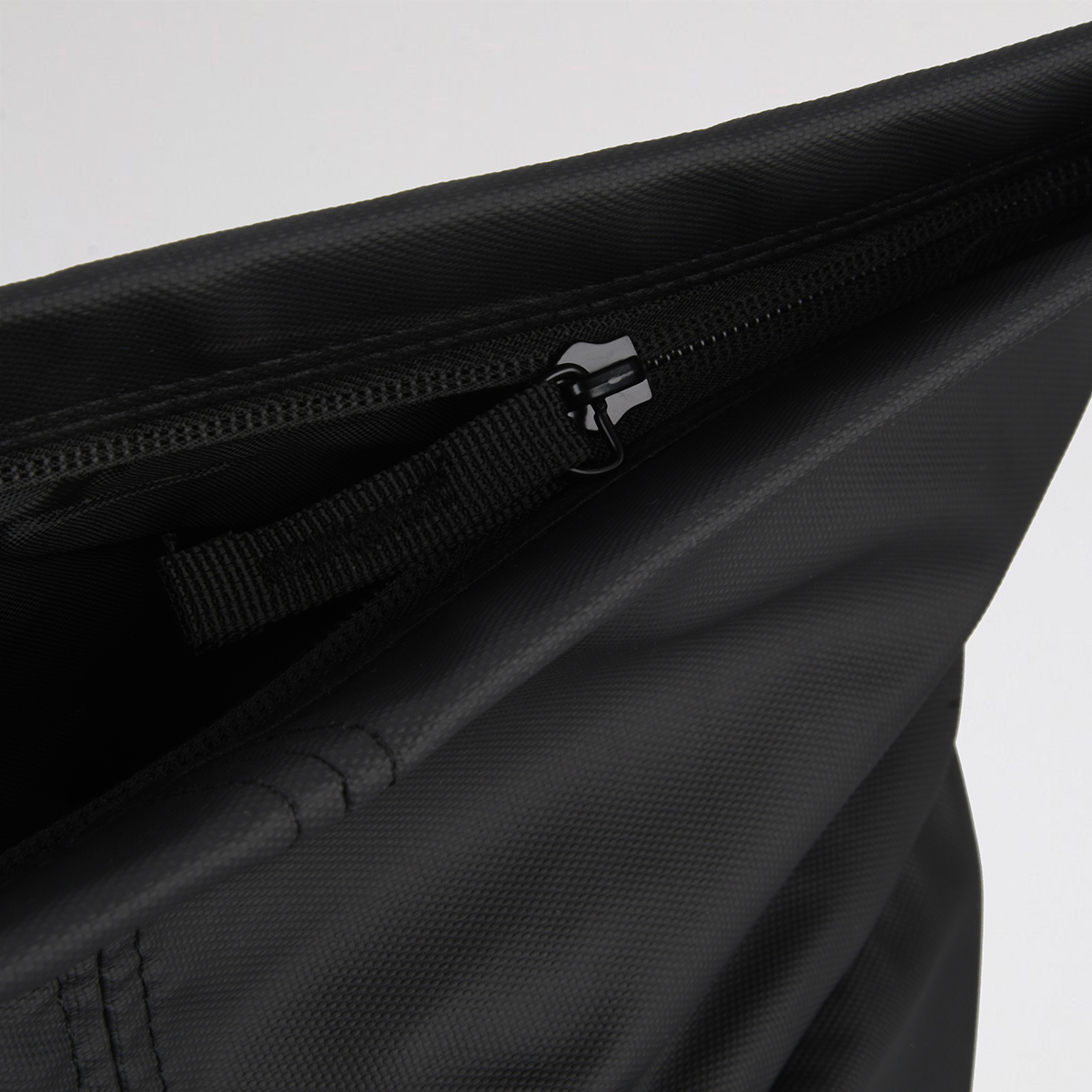 Mochila Iu Venture 15l,  image number null