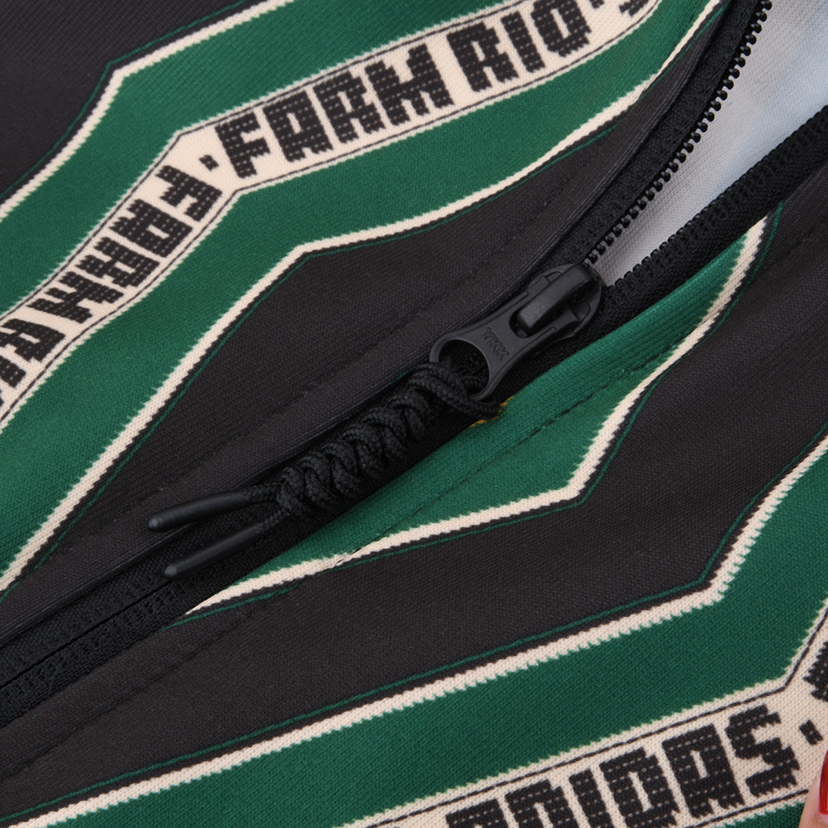 Buzo estampado con cierre adidas x FARM RIO Tiro,  image number null