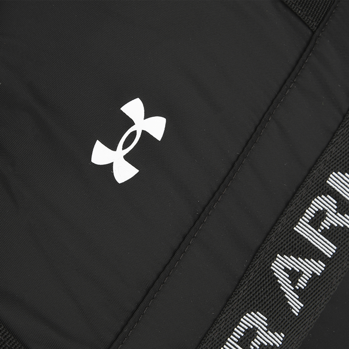 Bolso Under Armour Favorite Duffle,  image number null