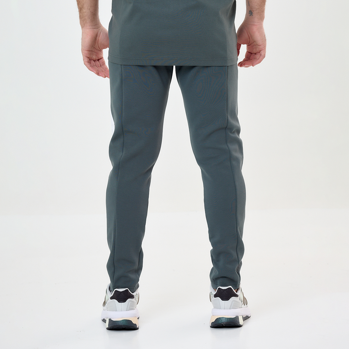 Pantalon adidas Future Icons Badge Of Sport Hombre StockCenter