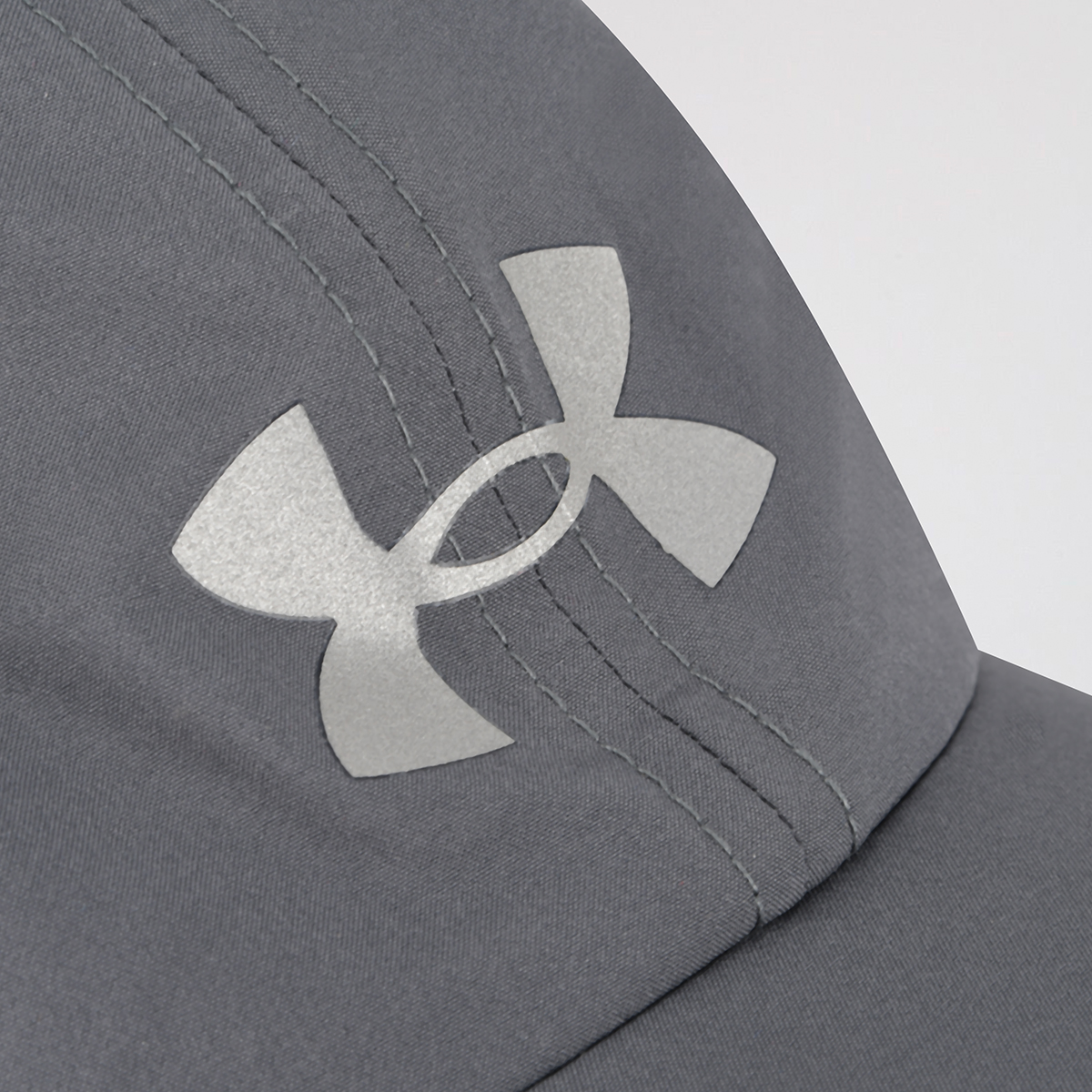 Gorra Under Armour Launch,  image number null