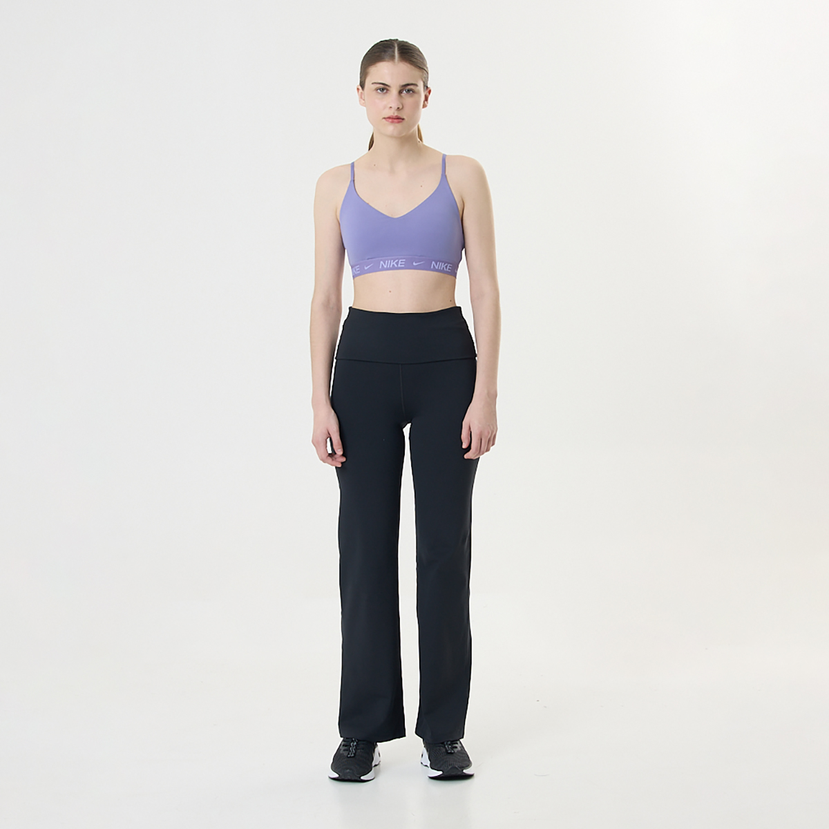 Top Entrenamiento Nike Indy Light Support Mujer,  image number null