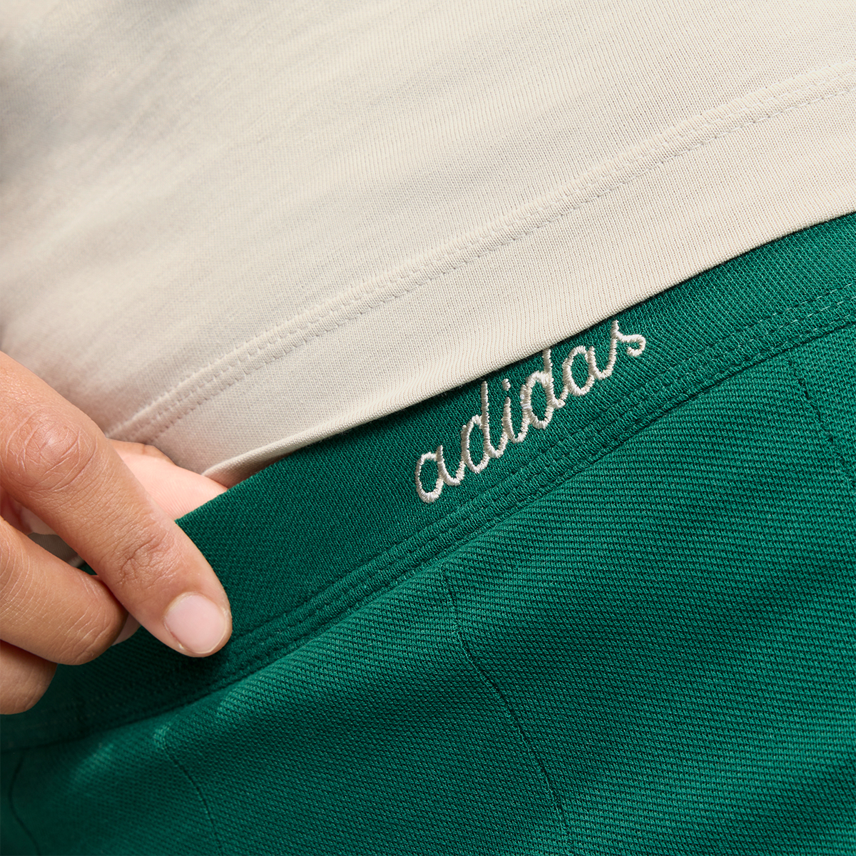 Pollera adidas Seasonal Essentials Colorpop Mujer,  image number null