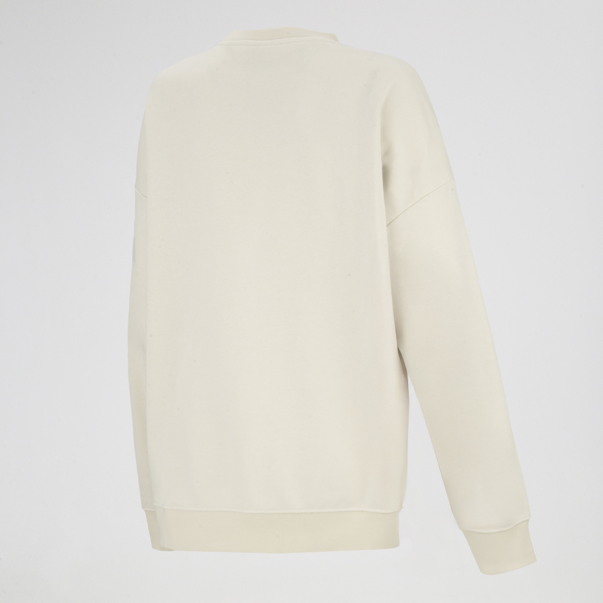 Buzo Puma Ess oversized crew tr mujer — imagen 2