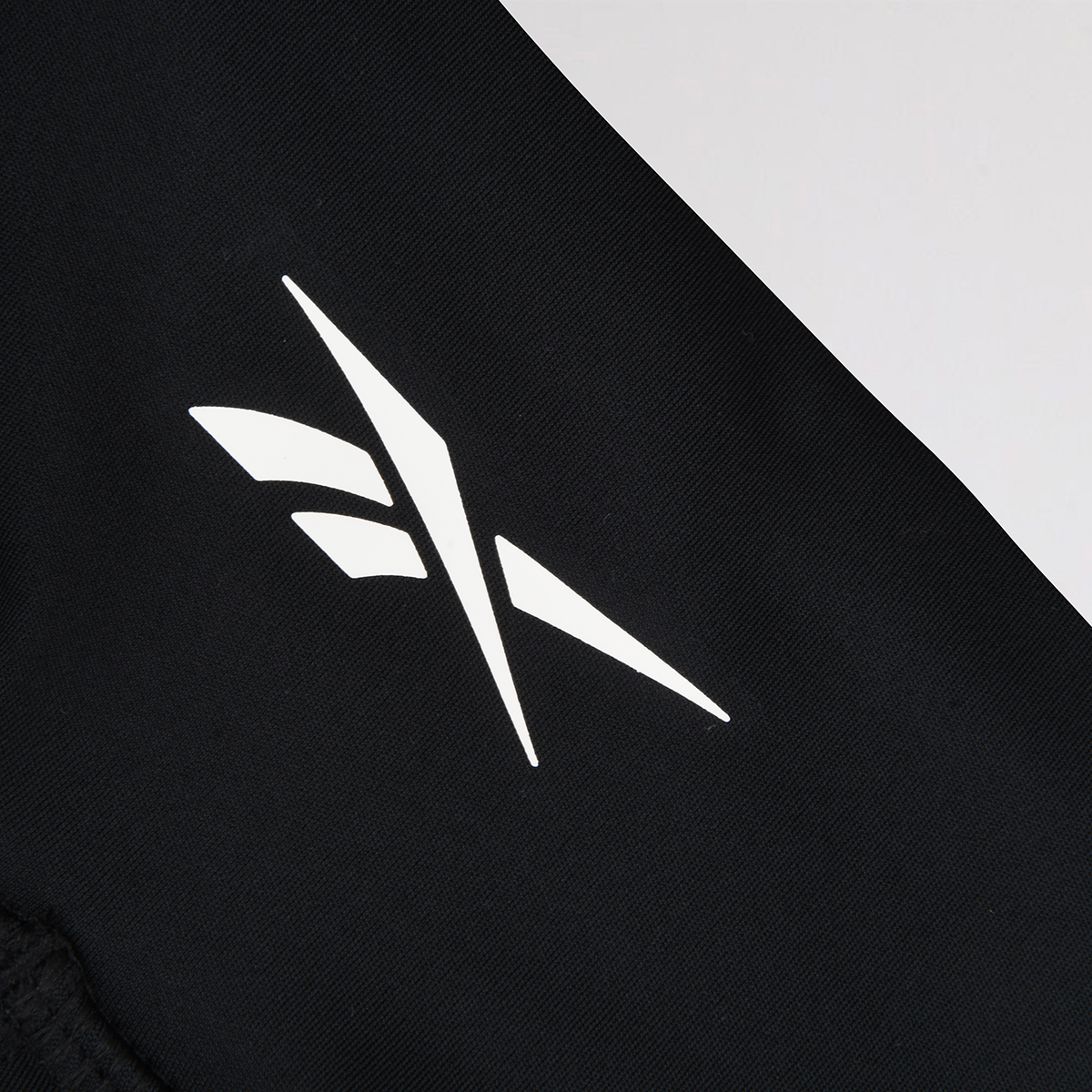 Calza Reebok Core Mid Mujer,  image number null