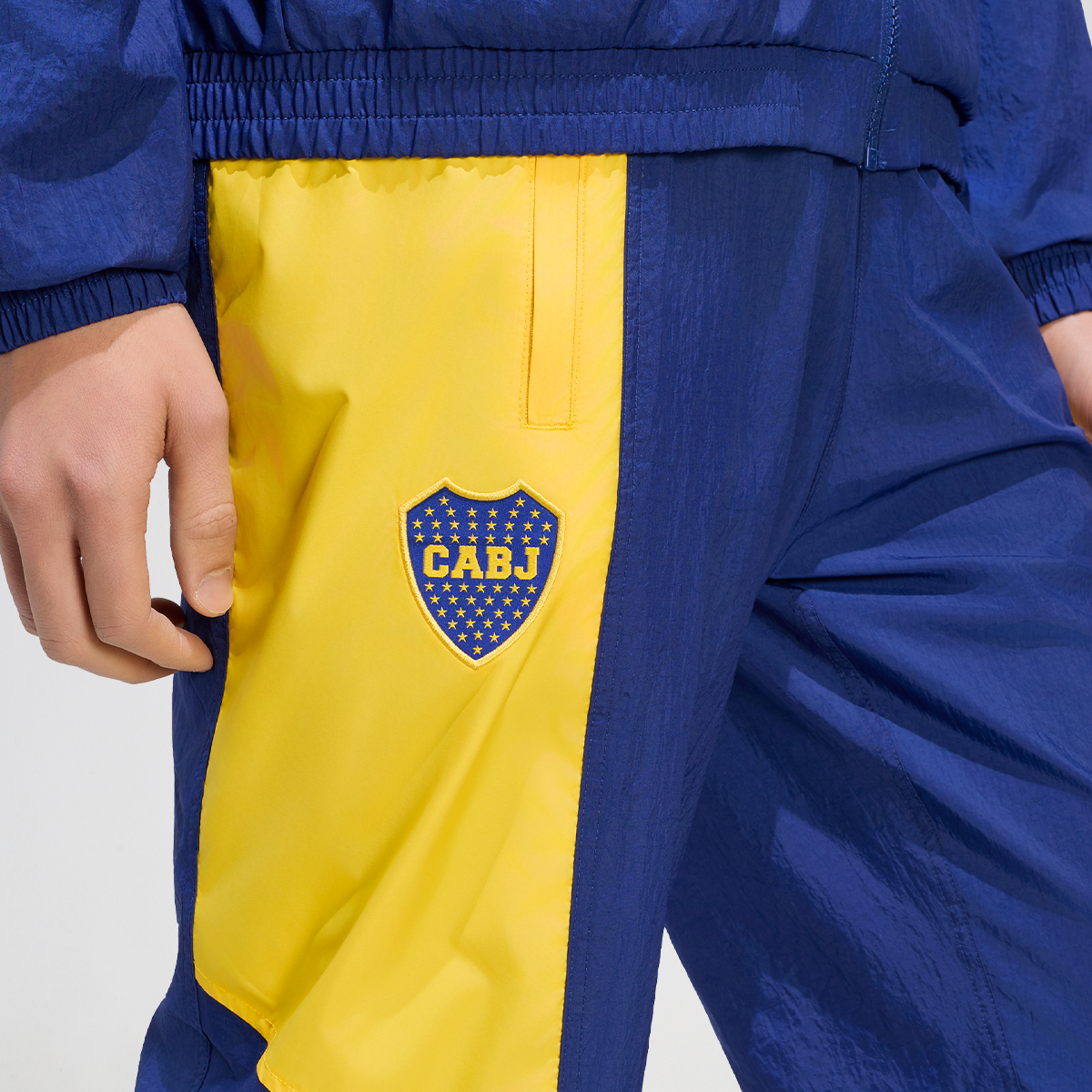 Pantal&oacute;n Boca Juniors adidas EQT Hombre,  image number null