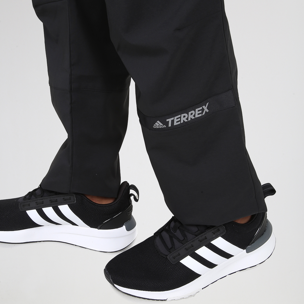 Pantal&oacute;n Outdoor adidas Multi Woven Hombre,  image number null