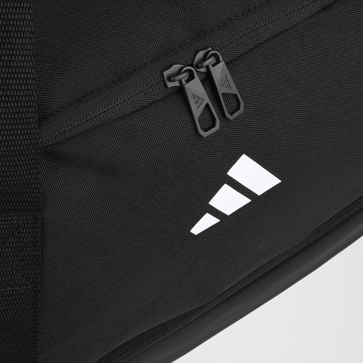 Bolso F&uacute;tbol adidas Tiro Peque&ntilde;o con compartimento inferior poli&eacute;ster,  image number null