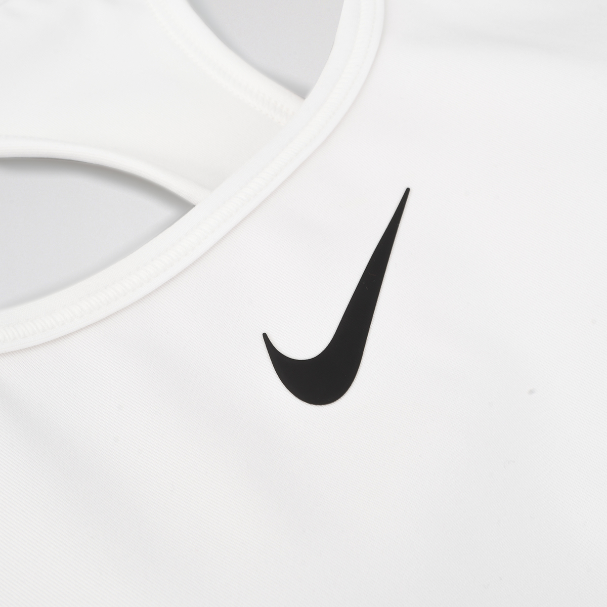 Top Entrenamiento Nike Swoosh Mujer,  image number null