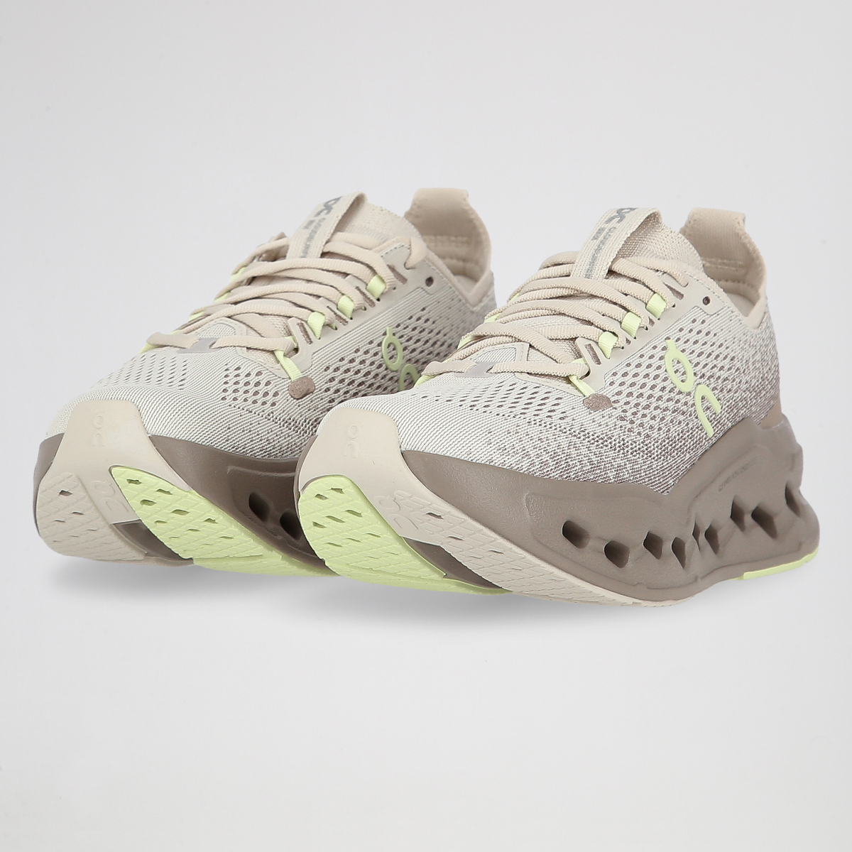 Zapatillas ON Cloudsurfer Max Mujer,  image number null