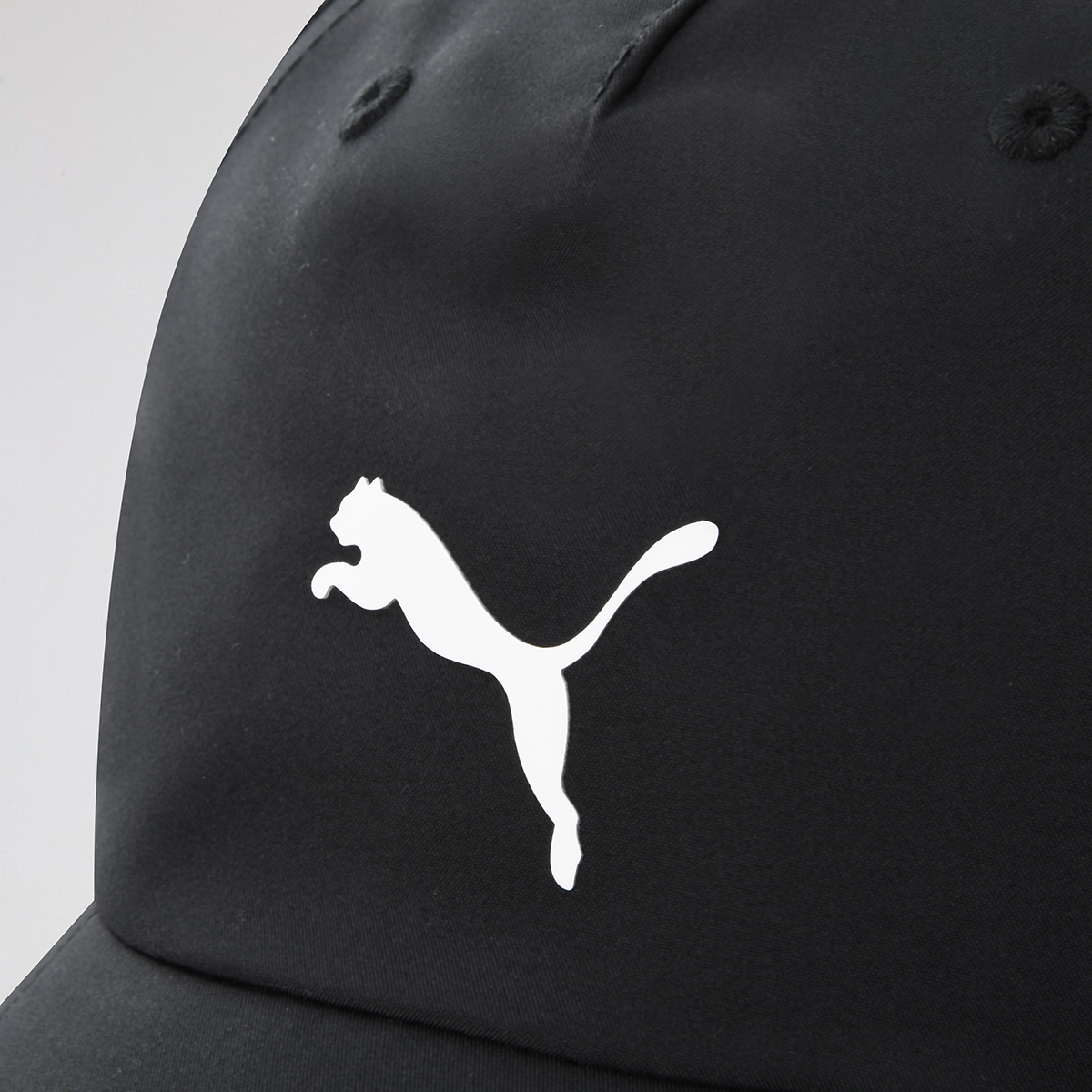 Gorra Entrenamiento Puma con visera,  image number null