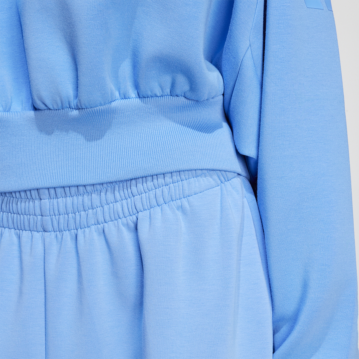 Buzo adidas ALL SZN Soft Lux Loose Mujer,  image number null