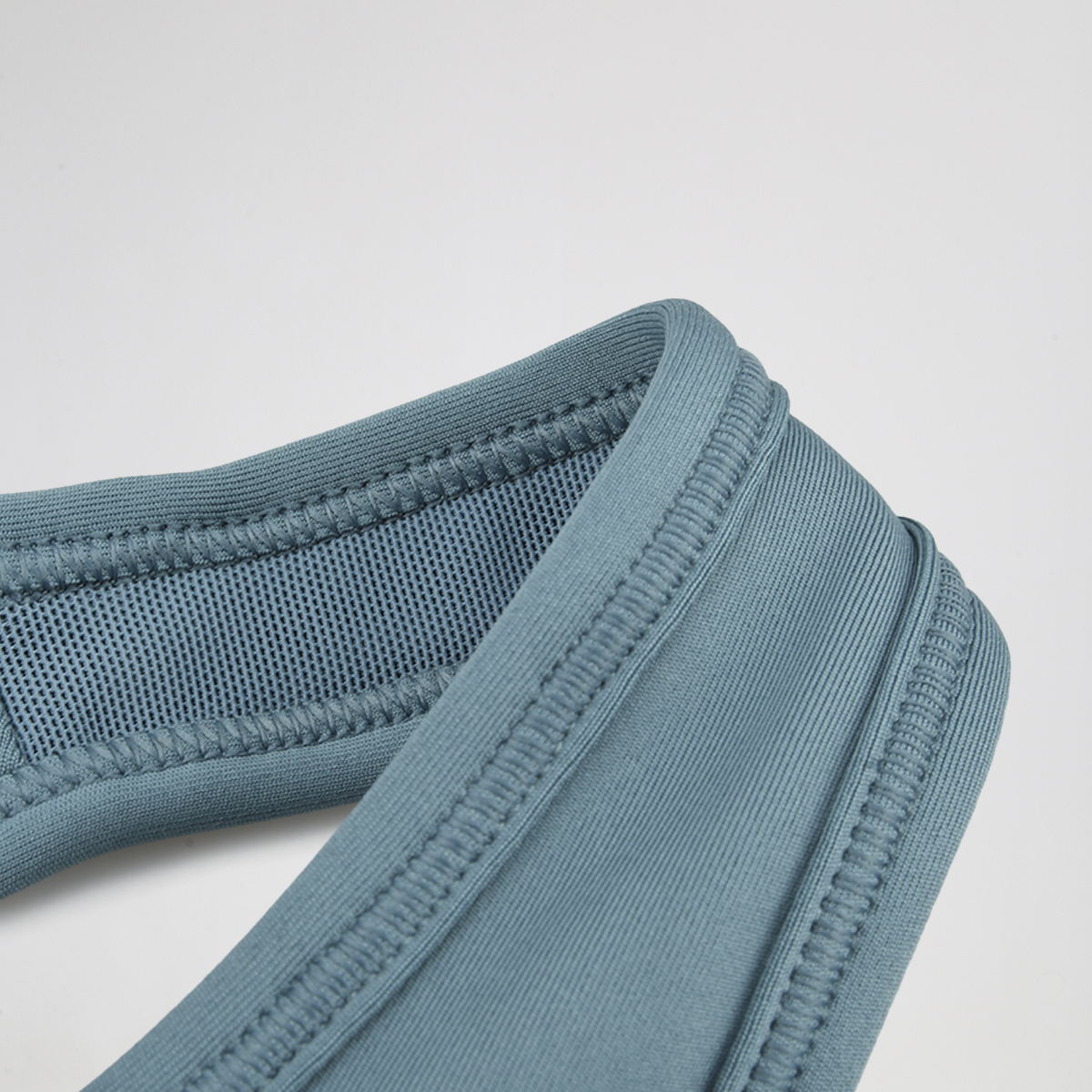 Top Nike Swoosh Medium Support Mujer,  image number null