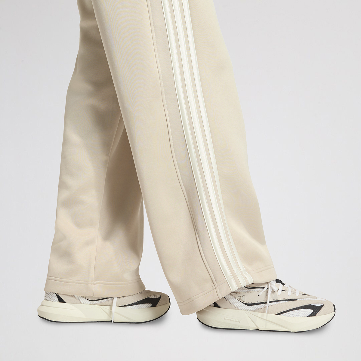 Pantal&oacute;n adidas Stadium Deportivo 3 Tiras Mujer,  image number null