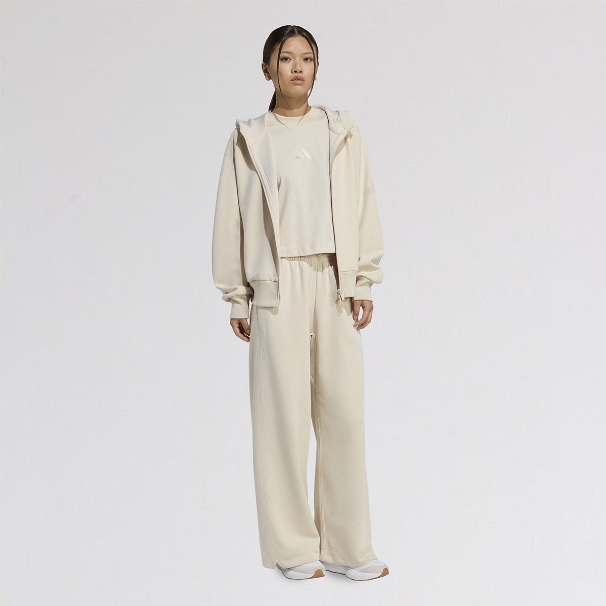 Buzo con Cierre adidas Soft Lux cierre completo Mujer,  image number null