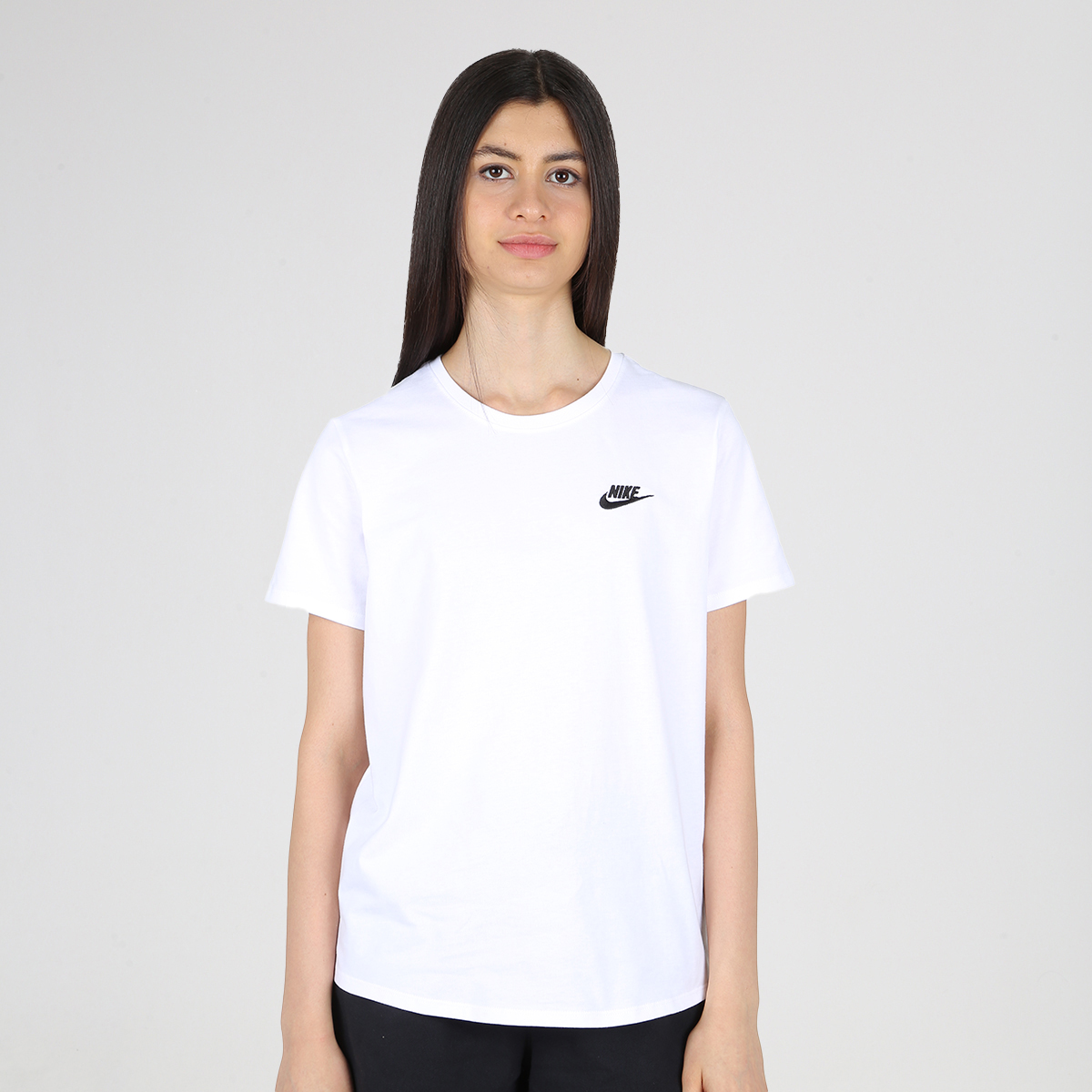 Remera Urbana Nike Club Essentials Mujer,  image number null