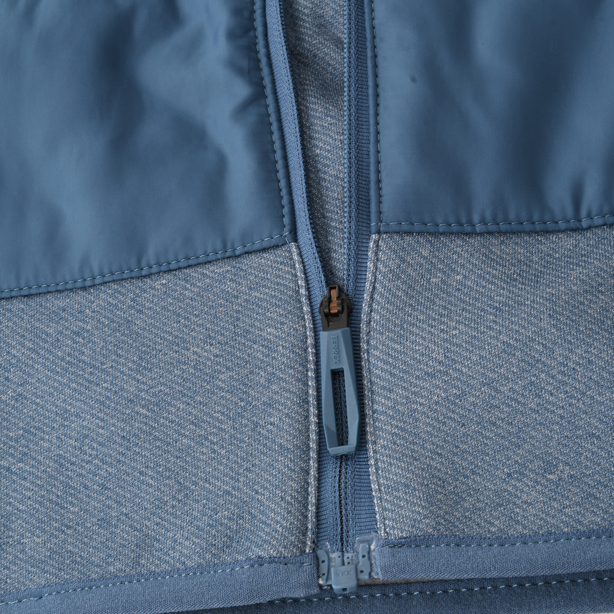 Campera adidas Terrex Multi Hybrid Mujer,  image number null